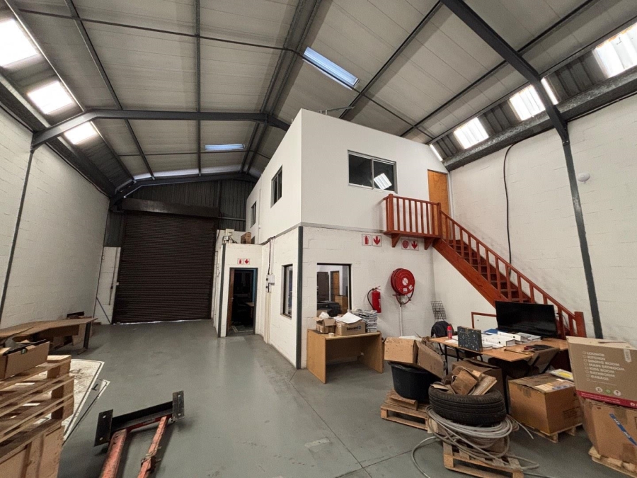 To Let commercial Property for Rent in Montague Gardens Western Cape